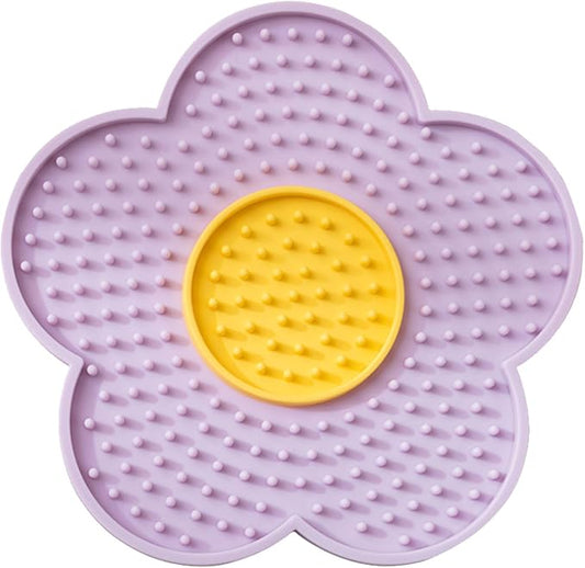 Cats Lick Pad with Suctions Cup Slow Feeders Licking Mat Flower Shape Silicone with Suctions Cup Dog Mat Silicone Dog Treat