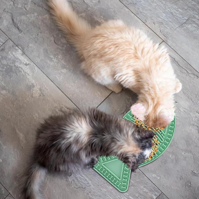 Fish-Shaped Cat Slow Feeders Lick Mat Fun Alternative to a Slow Feed Cat Bowl or Dish Perfect for Food, Treats and Anxiety Reduction (Green)