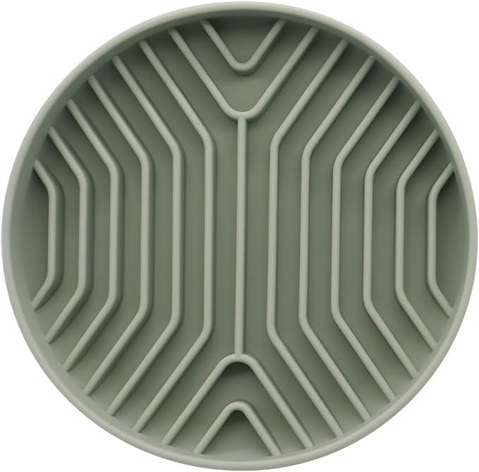 Slow Feeder Dog Bowl, 7.8 x 7.8 inches, Silicone Pet Puzzle Bowl with Suction Base, Foldable (Green)