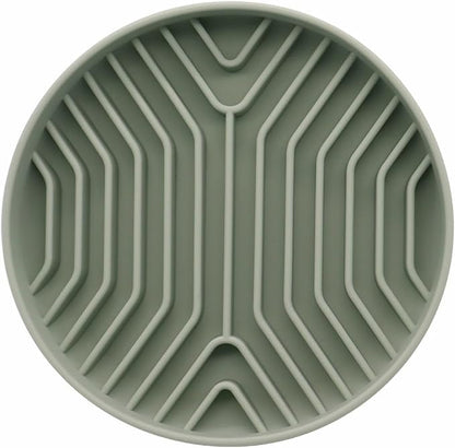 Slow Feeder Dog Bowl, 7.8 x 7.8 inches, Silicone Pet Puzzle Bowl with Suction Base, Foldable (Green)