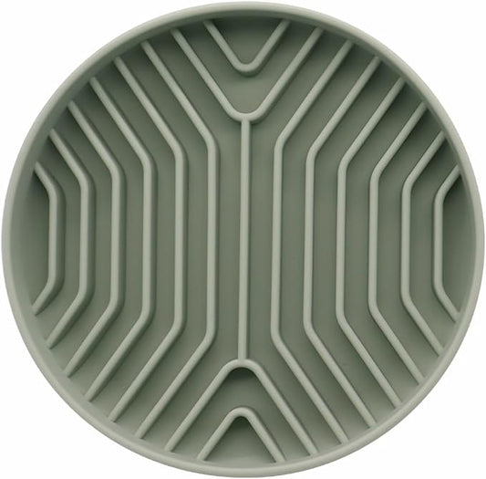 Slow Feeder Dog Bowl, 7.8 x 7.8 inches, Silicone Pet Puzzle Bowl with Suction Base, Foldable (Green)