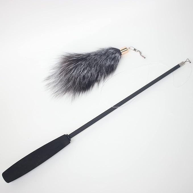 Real Raccoon/Marten Tail Fur Cat Dog Toy with High Strength Elastic Carbon Fiber Fishing Rod (Fox Fur)