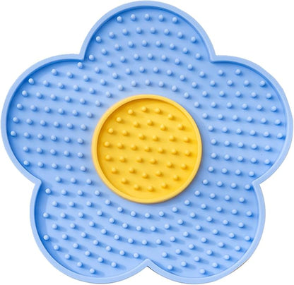 Cats Lick Pad with Suctions Cup Slow Feeders Licking Mat Flower Shape Silicone with Suctions Cup Dog Mat Silicone Dog Treat