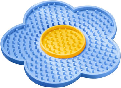 Cats Lick Pad with Suctions Cup Slow Feeders Licking Mat Flower Shape Silicone Pad with Suctions Cup Dog Licking Silicone Pet Feeding