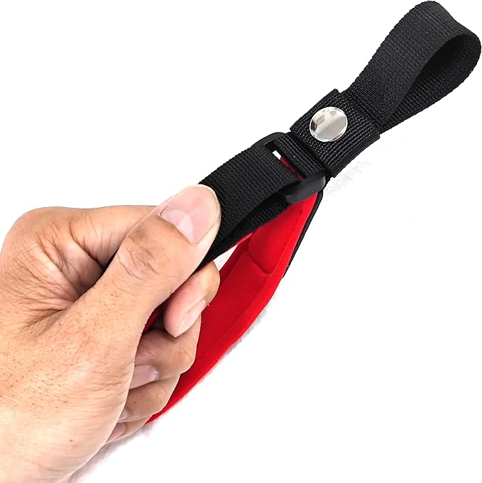 Hands Free Adjustable Wrist Strap, Soft Comfortable Diving Fabric Safety Strap for Retractable Dog Leash (Black & Red, 2 Pack)