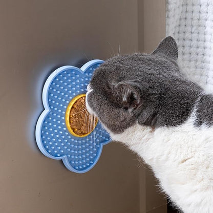 Cats Lick Pad with Suctions Cup Slow Feeders Licking Mat Flower Shape Silicone with Suctions Cup Dog Mat Silicone Dog Treat