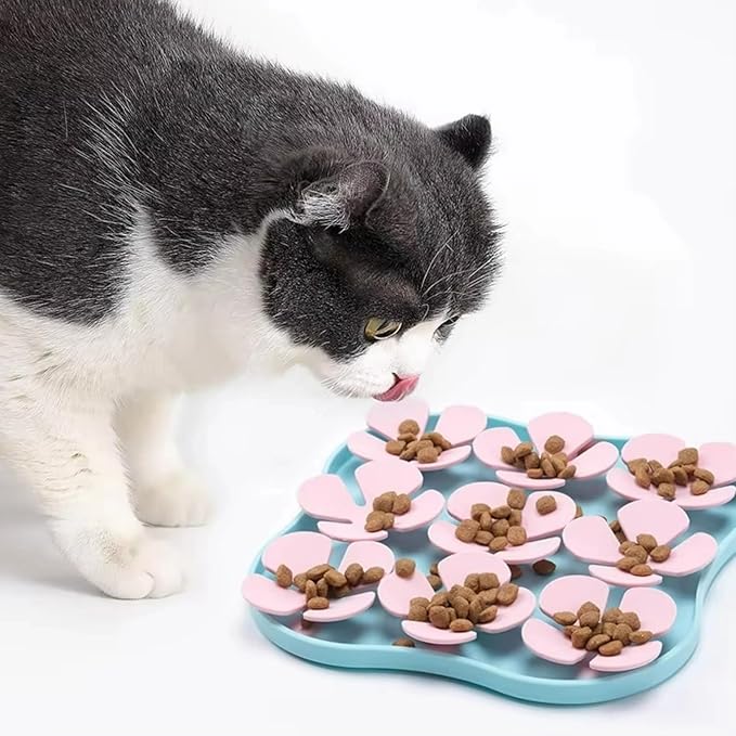 Cat Dog Slow Feeder Set Lucky Clover Lick Mat & Pineapple Puzzle Toy Food Grade Silicone Easy to Clean Anti-Slip Base Pet Accessories (Mat-5 2pcs)
