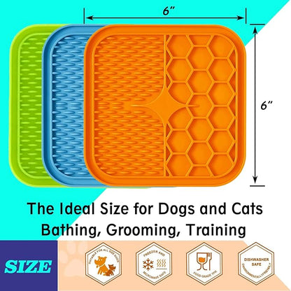 Lick Mat for Dogs, Dog Lick Mat with Suction Cups for Anxiety, Peanut Butter Dog Licking Mat Slow Feeder Dispensing Treater Lick Pad for Dogs Cats Grooming Bathing and Training (Small Green)