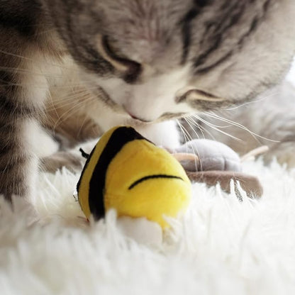 Gigwi Interactive Squeaking Cat Toy，Chirpy Bee Sound Toy for Cats，Melody Chaser Play Squeak Kitten Toys for Boredom