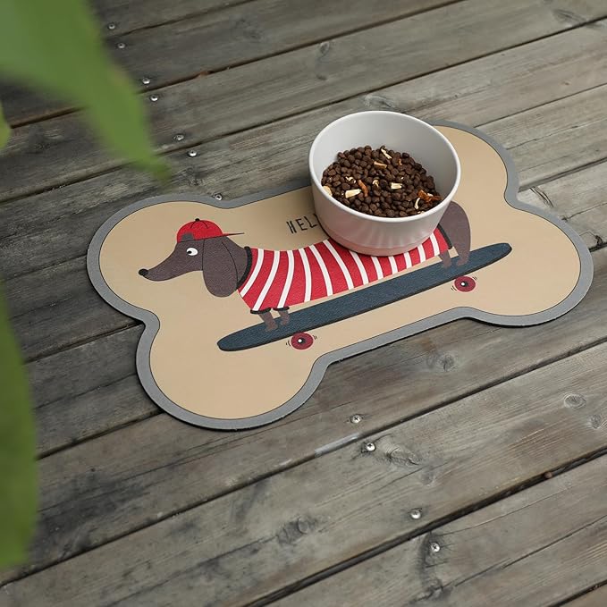 Le couranT Feeding Plastic Placemat for Food and Water Bowl, Absorbent-No Stains Quick Dry Dog Water Bowl Dispenser with Waterproof-Anti-Slip Backing Pet for Messy Drinkers, Lovely Dachshund-12x19 in