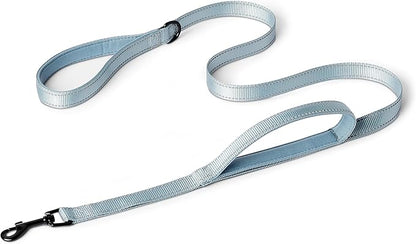 Amazon Basics Reflective Dog Leash with Dual-Padded Handles and D Ring, 6ft