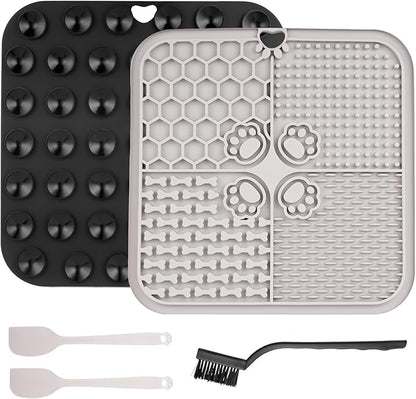 2 Pcs Lick Mat for Dogs Cats, Silicone Pet Food Mats with Suction Cups, Dog Licking Mat, Cat Dog Peanut Butter Lick Pad, Enrichment Pet Food Slow Feeder Mats for Bathing Grooming, with 2 Scrapers