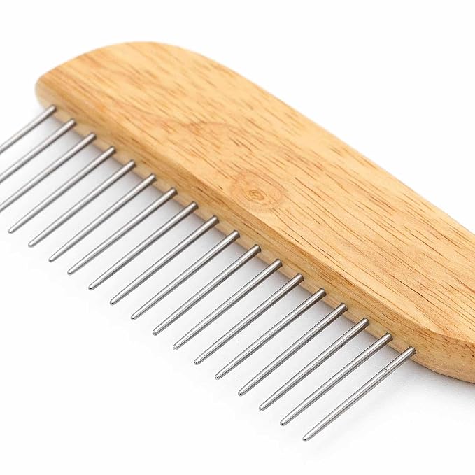 Jeffers Pet Wood Handle Grooming Comb for Dogs, Cats & Puppies – Fine Tooth Detangler for Curly, Long, or Thick Hair – Professional Wooden Handle Comb for Goldendoodle, Shih Tzu, and Poodle Coats