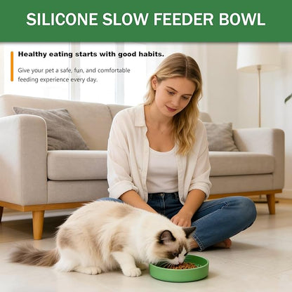 Silicone Slow Feeder Cat Bowl for Small Dogs, Strong Suction Cup Anti-Tip Anti-Choking Chew-Resistant Pet Feeding Bowls