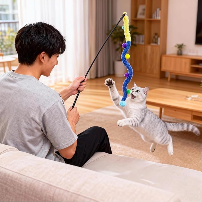 Collapsible Window Perch for Indoor Cats, Large Cats & Kittens - Equipped with a Cat-Catching Stick, Solid Metal Frame, Soft Cover, Strong 4 Suction Cup Wall Mount
