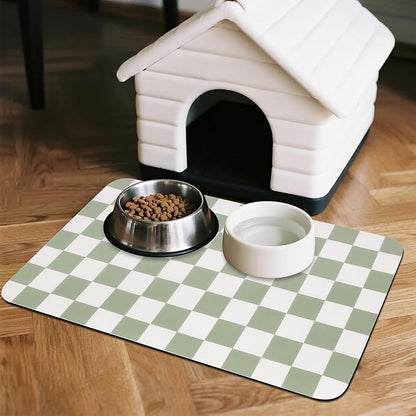 Checkered Dog Food Mat, Absorbent Leak-Proof Pet Feeding Mat, Quick Dry Cat Food Mat for Messy Drinkers 12" x 20" Green