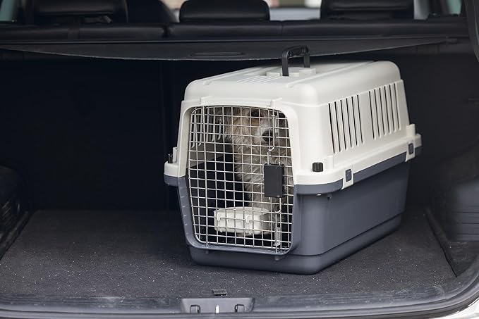 Karlie Transport Box - in Accordance with IATA Requirements for Transportation of Live Animals