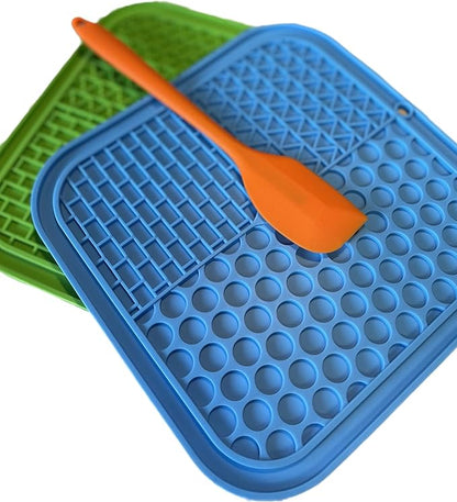 Dog Lick Mat Set of 2 mats with 1 Spatula