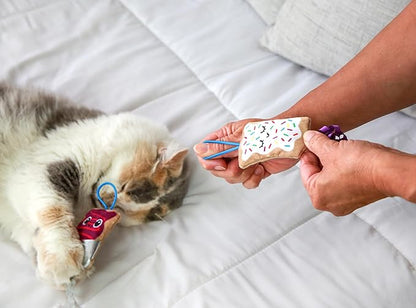 Quirky Kitty Flingin Purr Tarts Catnip Filled Interactive Cat Toys, Pack of 2