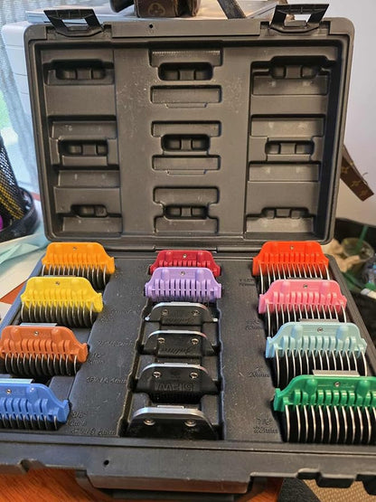 Professional Dog Grooming Case with 4 Wide Blades, 10 Colored Attachment Combs, and Storage
