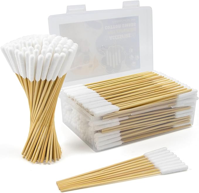 200PCS Professional Dog Ear Swabs in Storage Box, 6 Inch Long Cotton Swabs with Bamboo Handle for Dogs - Soft Cotton, Gentle and Lint-Free, Specially Designed Large Cotton Swabs for Dog Ear