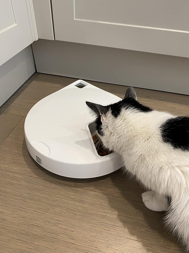 Closer Pets C500 5 Bowl Digital Timer-Controlled Automatic Pet Feeder - 5-Meal Feeder with Stainless Steel Bowl and Ice Packs, Wet or Dry Food, 5 Meals Up to 0.73 lb Each, White