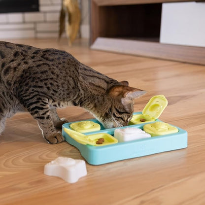 Catstages Kitty Cube Interactive Treat Puzzle Cat Toy, Blue