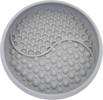 YAMI Dog Lick Bowl, Lick Mat for Dogs, Wet Food Cat Slow Feeder, Freeze Bowl, Enrichment & Puzzle Toy for Anxiety Relief, Food-Grade Silicone, Suction Cups, Dishwasher Fit, for All Breed (Light Gray)