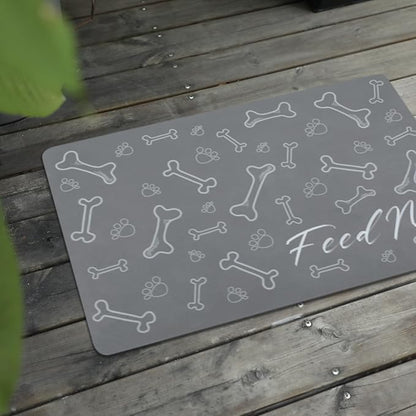 Le courant Dog Bowl Mats for Feeding, Cat Feeding Mat, Non-Slip Super Absorbent,No Stains Quick Dry Dog Water Dispenser.for Messy Drinkers.Easy Clean.Grey.Bone Printing-15.7x23.6 in