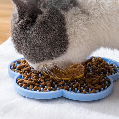 Cats Lick Pad with Suctions Cup Slow Feeders Licking Mat Flower Shape Silicone with Suctions Cup Dog Mat Silicone Dog Treat