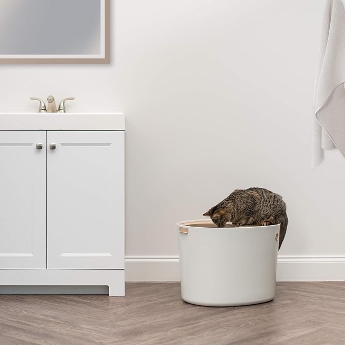 IRIS USA Large Top Entry Cat Litter Box Made in USA, Covered Enclosed Design with Lid, Litter Catching Grooved Top, Scatter Shield, Dog Proof, Scoop Included, Odor Control, Beige/White