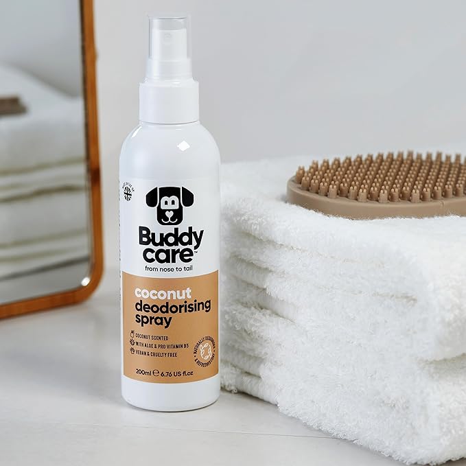 Dog Deodorising Spray - Deodorising Spray for Dogs - With Aloe Vera and Pro Vitamin B5 (Coconut, 200ml)
