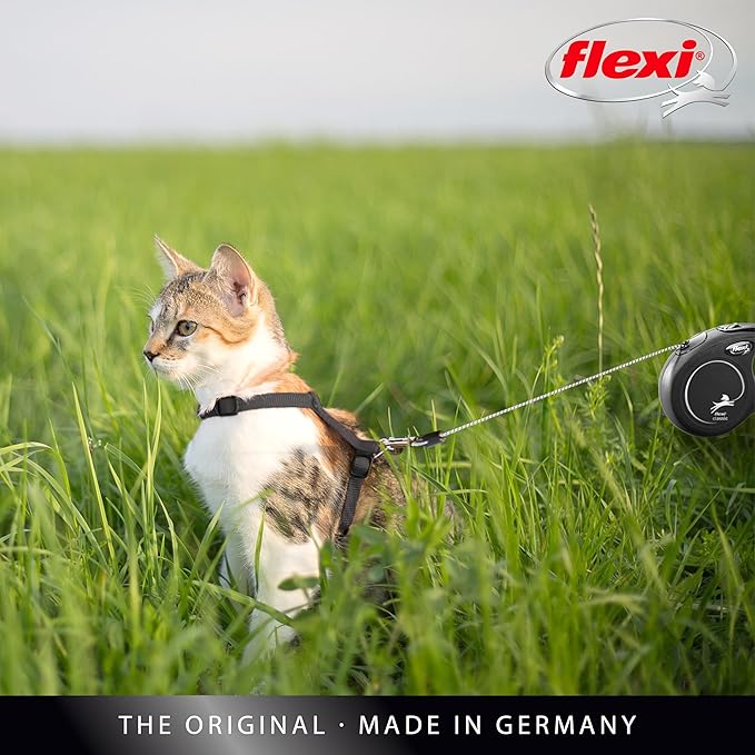 FLEXI New Classic Cord Retractable Cat Leash - X-Small – 10 ft., Black | Tangle-Free Pet Walking Leash with One-Handed Brake, Pause, Lock | German Quality Product
