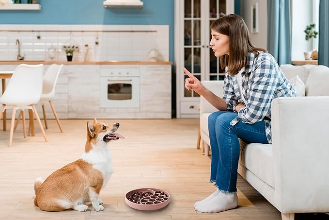 Slow Feeder Dog Bowls,Fun Dog Feeding Bowls with Suction Cups, Anti-Choking, Non-Slip Design, Reduces Boredom, Anxiety,Overeating, Ideal for Medium to Small Dogs & Cats (Pink+Grey)