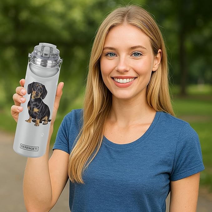 SERENGETI 24 Oz Water Bottle Stainless Steel with Spill Proof Lid - Double walled Vacuum Insulated water flask - Realistic 3D Print of your favorite dog (Dachshund Black)