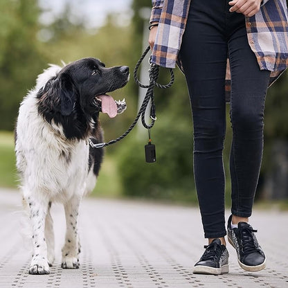 SVD.PET Dog Poop Bag Dispenser, Retractable Waste Bag Dispenser, Lightweight Poop Bag Holder, Stretchy Strap Fits Any Dog Leash, Doggy Walking Accessory (Black)