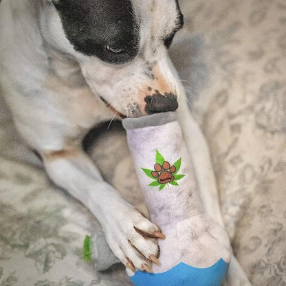 Nestpark Puppy Chiefer 3000 - Funny Dog Toys - Plush Squeaky Weed for Medium, Small and Large - Cute Dog Gifts for Dog Birthday - Cool Stuffed Dog Toys